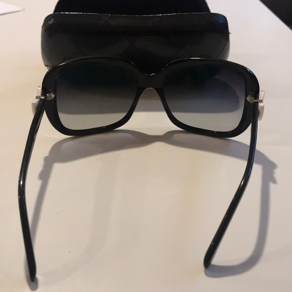 CHANEL white ribbon sunglasses